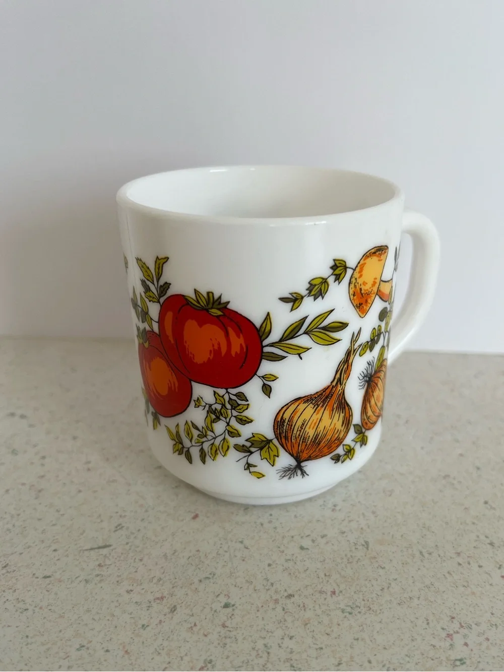 Arcopal France Mushrooms Milk Glass Mug Vegetables Onions Tomato Vintage 8oz Cup